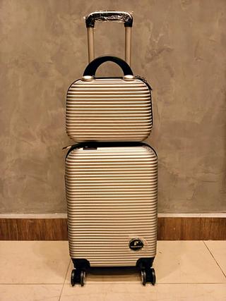 Kit Mala de bordo para viagem com Frasqueira, 2 Peças, 8kg.